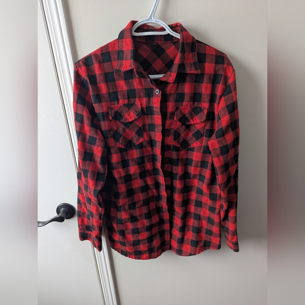 NWOT Unisex Classic Red and Black Plaid Shirt